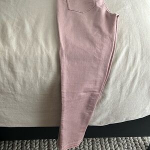 Pink ankle stretch jean